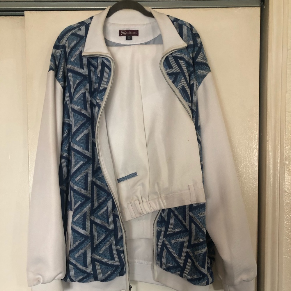 Big and tall walking suit